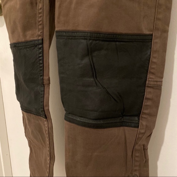 BDG Olive Cargo Jeans - Picture 2 of 7